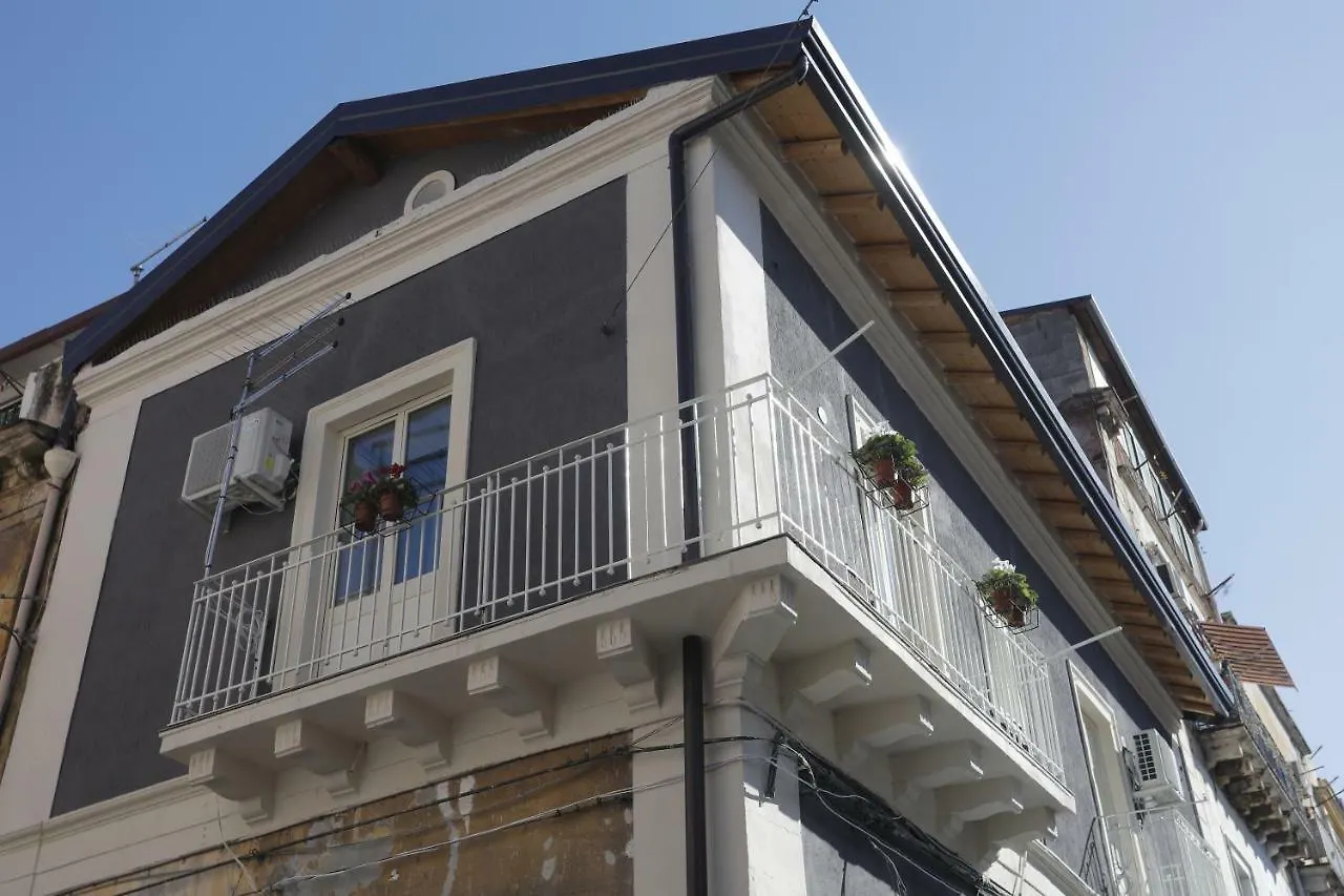Apartmán I Loft Di Nonna Vincenza Katánie 0*,  Itálie